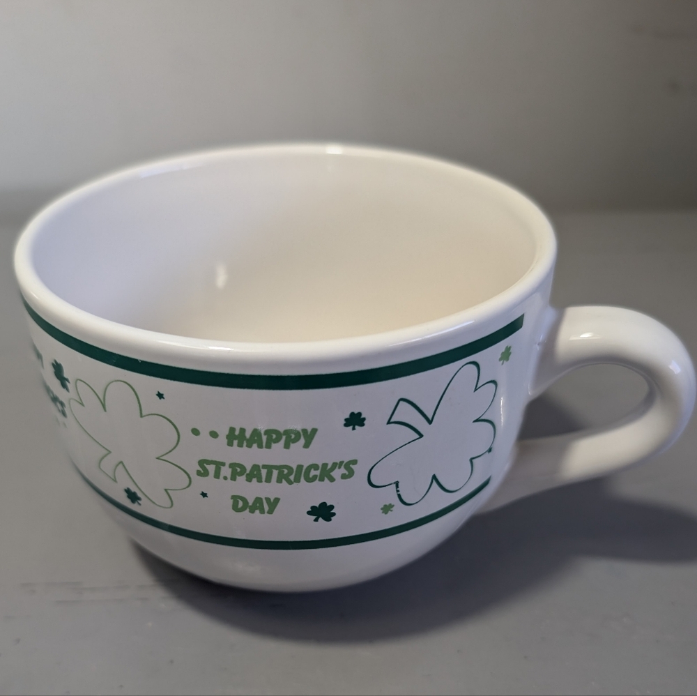 Oversized St. Patrick's Day Clover Mug Or Soup Bowl -20 Oz